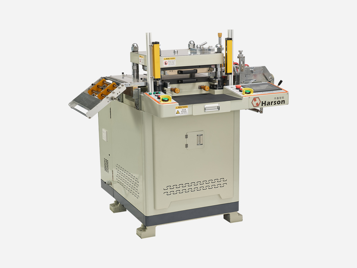 小孔套位精密模切机